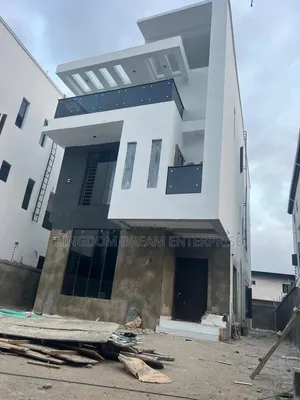 5bdrm Duplex in Adeniyi Jones Ikeja for sale