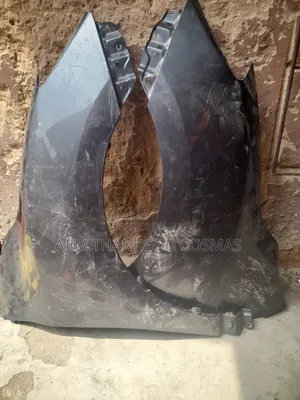 Fender Toyota Matrix 2009/2010 Model Tokunbo Set