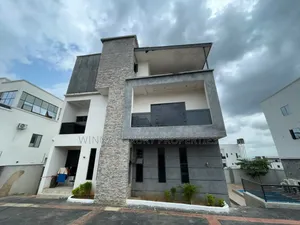 Furnished 6bdrm Duplex in Life Camp Main for rent
