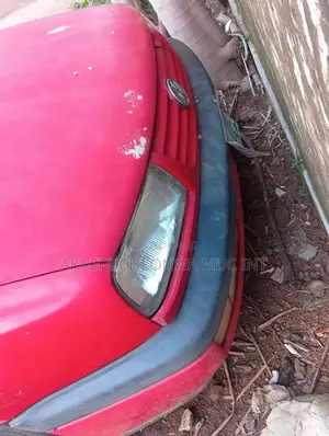 Volkswagen Vento 2002 Red