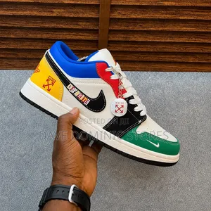 Nike Air Jordan 1 Low Custom Made Off-White.