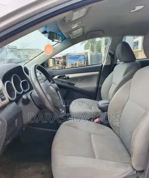 Toyota Matrix 2010 Silver