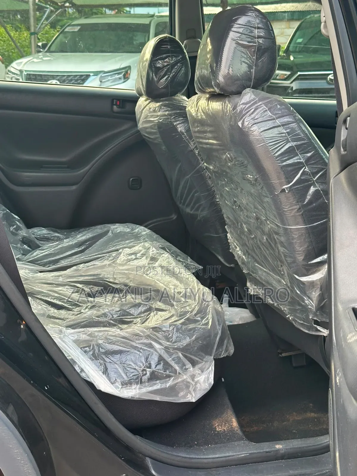 Pontiac Vibe Automatic 2004 Black