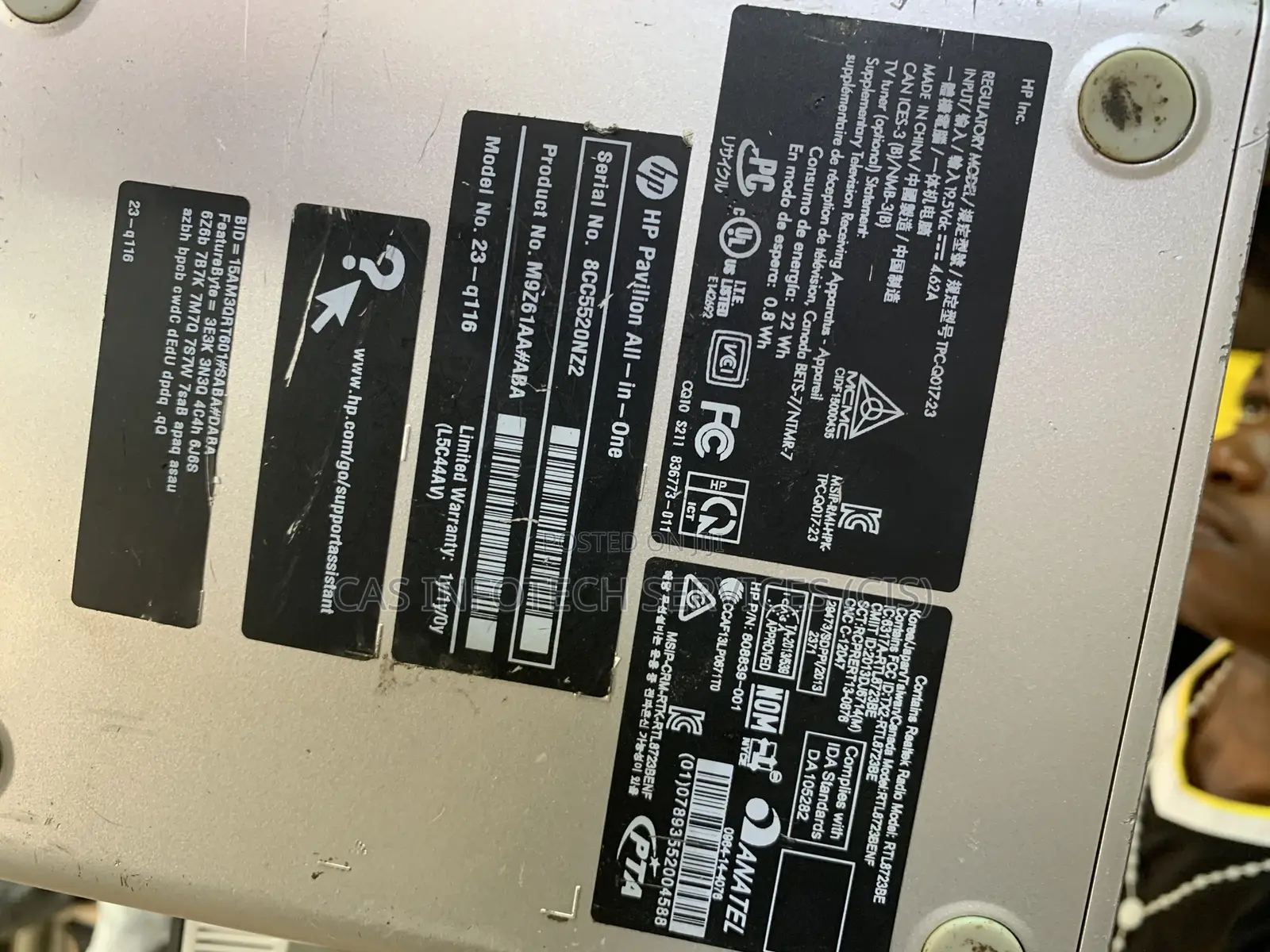 Desktop Computer HP Pavilion 24 8GB Intel Core i5 SSD 256GB