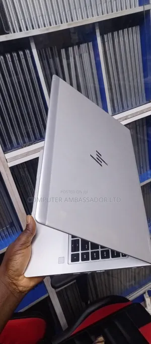 Laptop HP EliteBook 745 G6 8GB AMD Ryzen 5 SSD 256GB