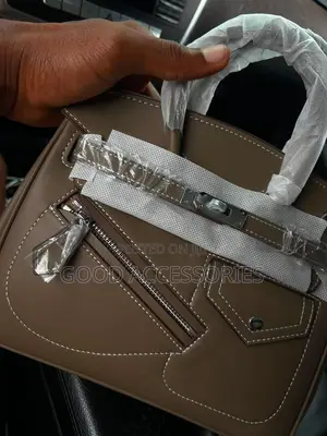 Hermès Signature Luxe Bag
