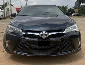 Toyota Camry SE 4dr Sedan (2.5L 4cyl 6A) 2015 Black