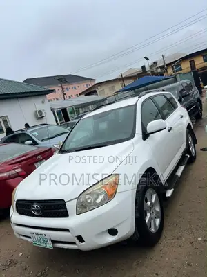 Toyota RAV4 2008 White