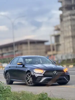 Mercedes-Benz E350 2021 Black