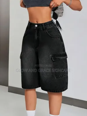 Ladies Short