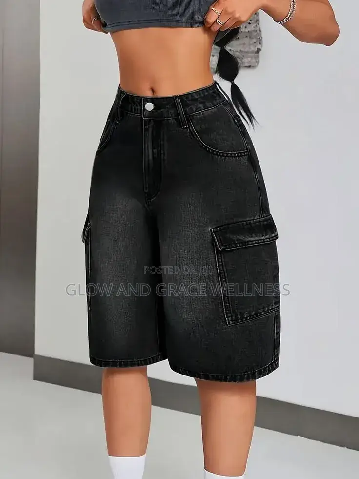 Ladies Short