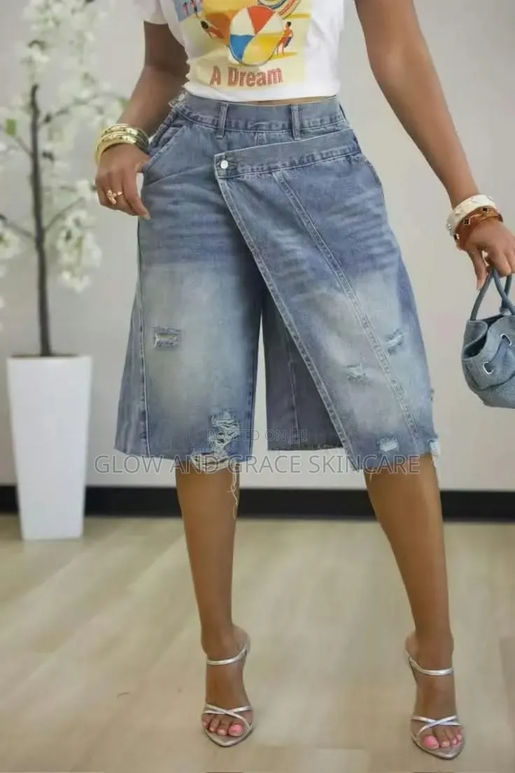 Ladies Short
