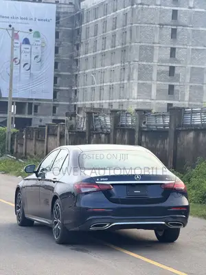 Mercedes-Benz E350 2021 Black