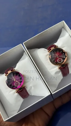 Poedagar Stone Dotted Circular Chronograph