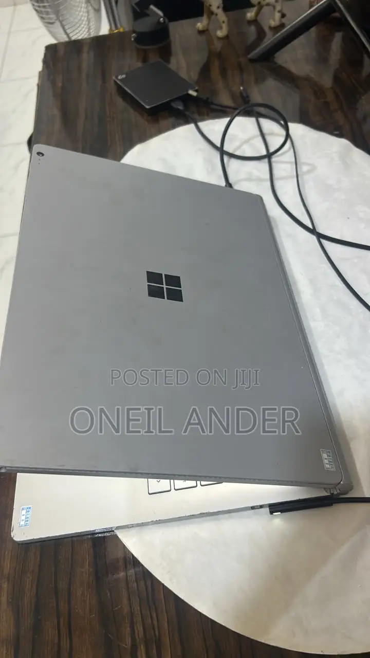 Laptop Microsoft Surface Book 3 8GB Intel Core i5 SSD 128GB
