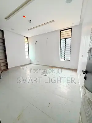 2bdrm Block of Flats in Jabi for rent