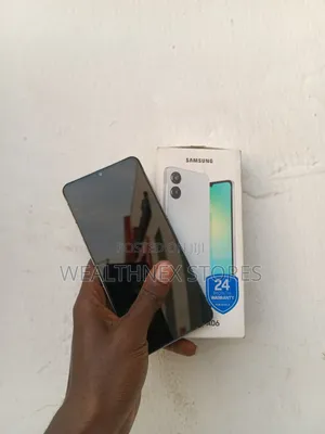 Samsung Galaxy A06 64 GB Rose Gold