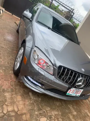 Mercedes-Benz C300 2009 Gray