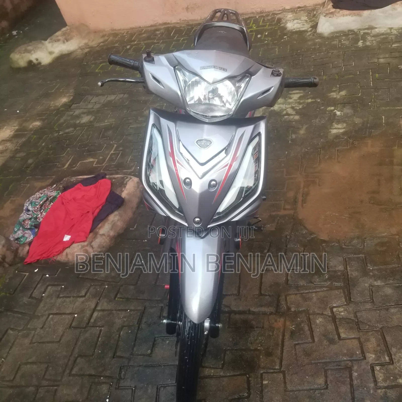 Honda 2023 Gray