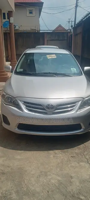 Toyota Corolla 2013 Silver