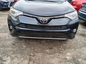 Toyota RAV4 2017 Green