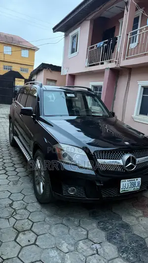 Mercedes-Benz GLK-Class 350 4MATIC 2012 Black