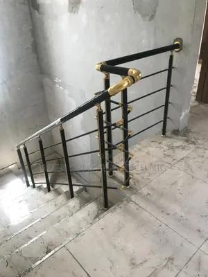 Aluminium Wall-Mounted Handrail