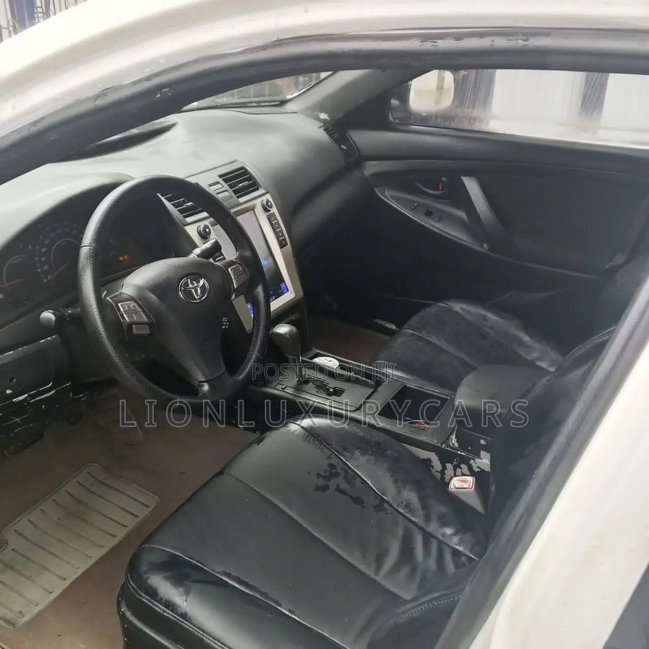 Toyota Camry 2010 White
