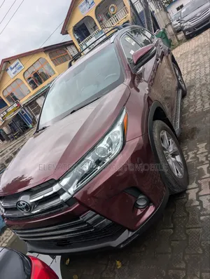 Toyota Highlander 2016 Red