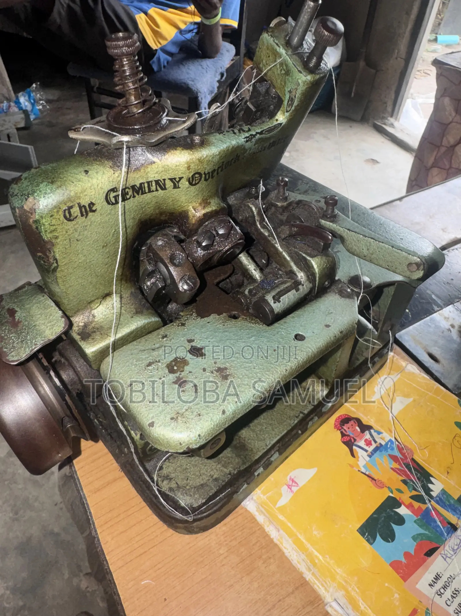 Geminy Overlock Weaving Machine