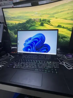 Laptop MSI GS66 Stealth 11UH 16GB Intel Core i7 SSD 512GB