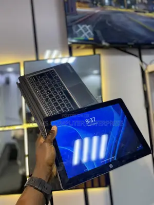 Laptop HP Pro X2 612 G2 8GB Intel Core i5 SSD 256GB