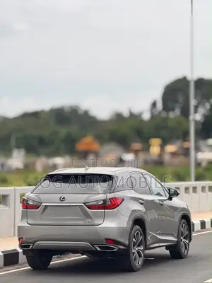 Lexus RX 2023 Silver