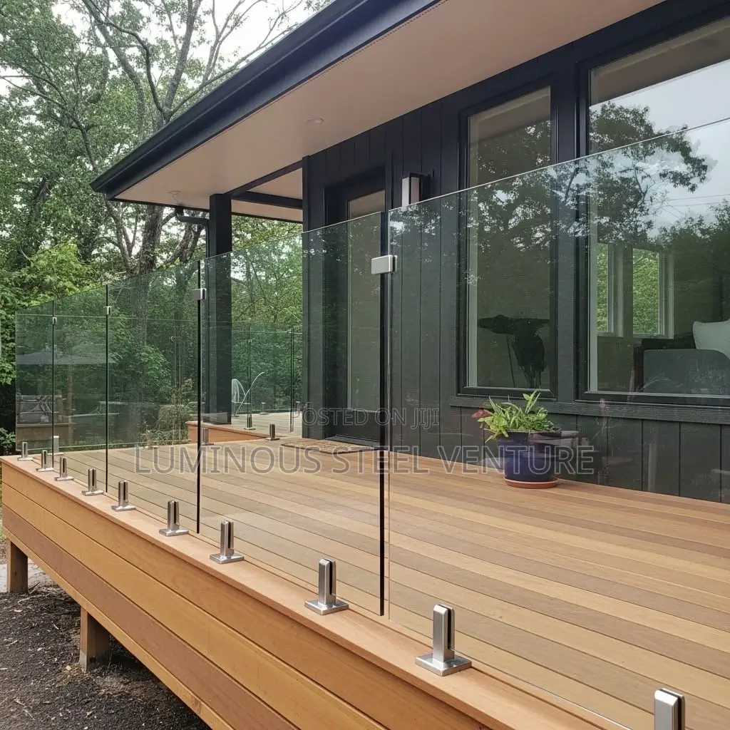 This Glass-Tampered Balcony Wall Was Constructed Using a Black Spigot.