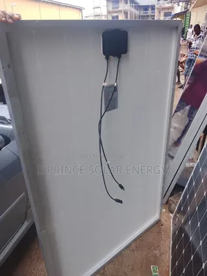 450 Watts Canadian Solar Panel