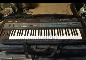 Yamaha DX7 Paino