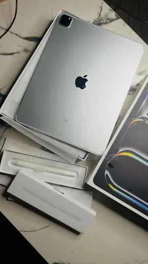 Apple iPad Pro 11 (2025) 512 GB Silver