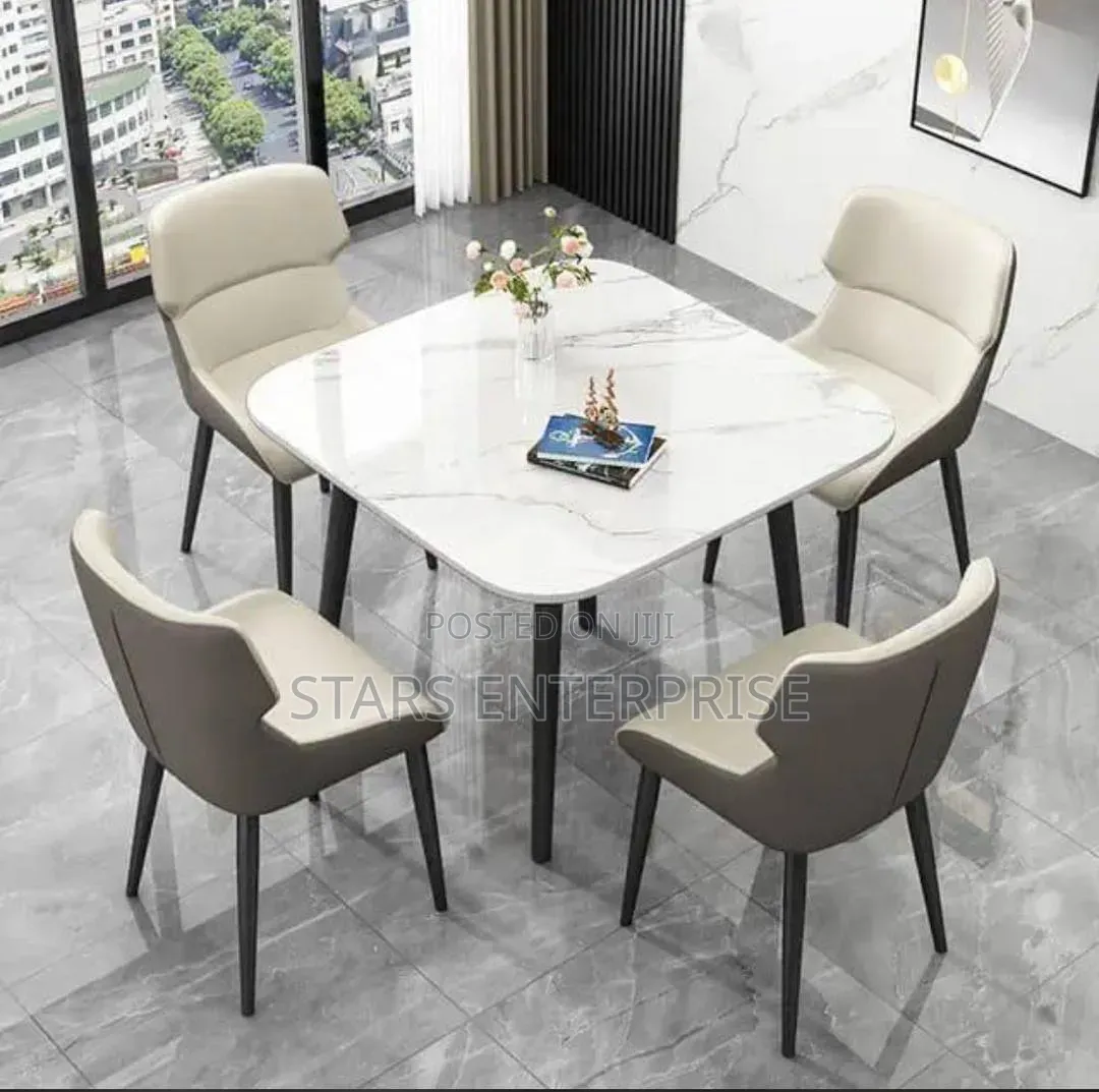 4 Seater Classic Marble Dining