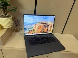 Laptop Asus ROG Zephyrus M16 16GB Intel Core i7 SSD 512GB