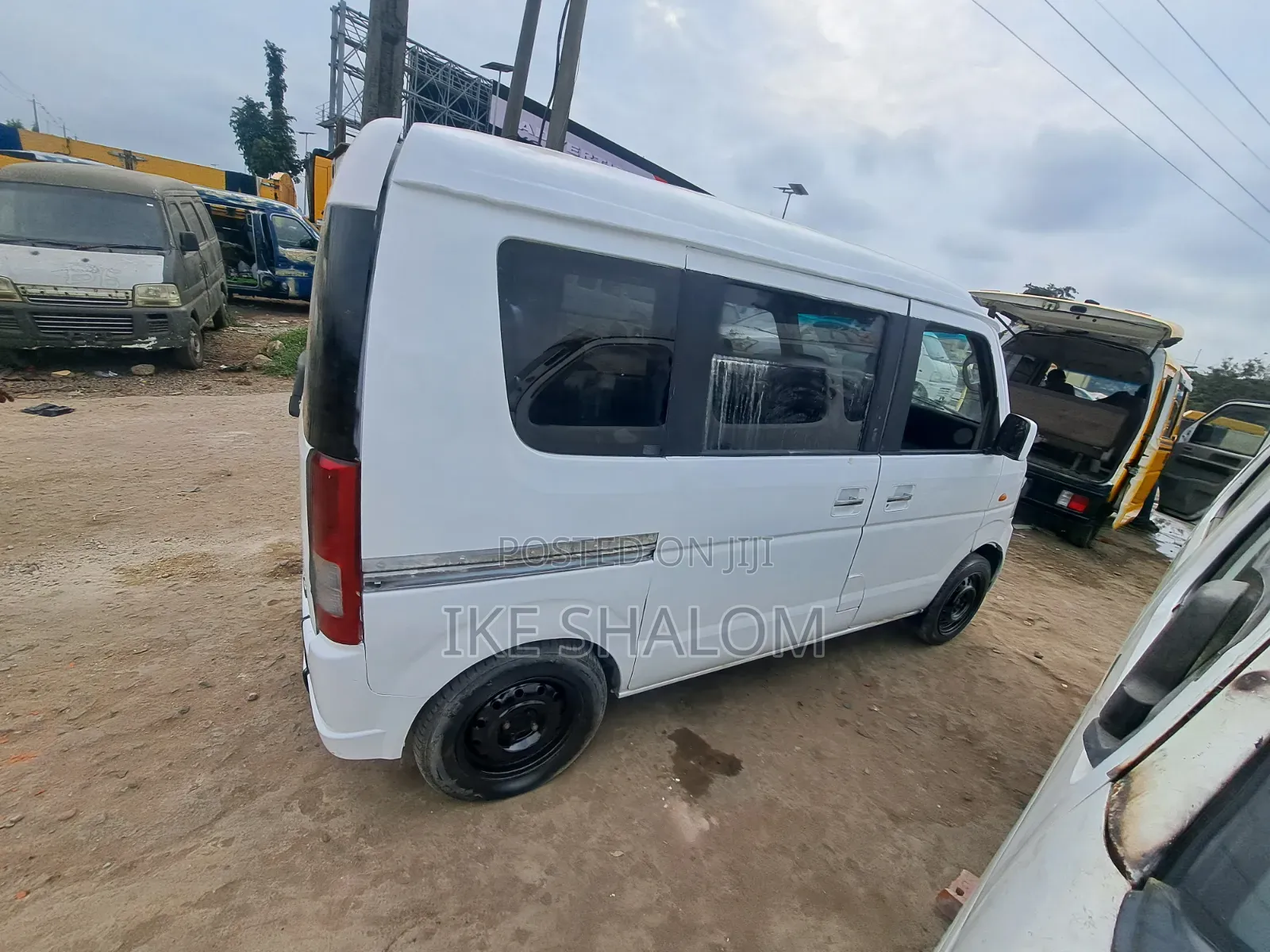 Suzuki Every 2014 White