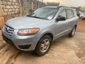 Hyundai Santa Fe GLS 2011