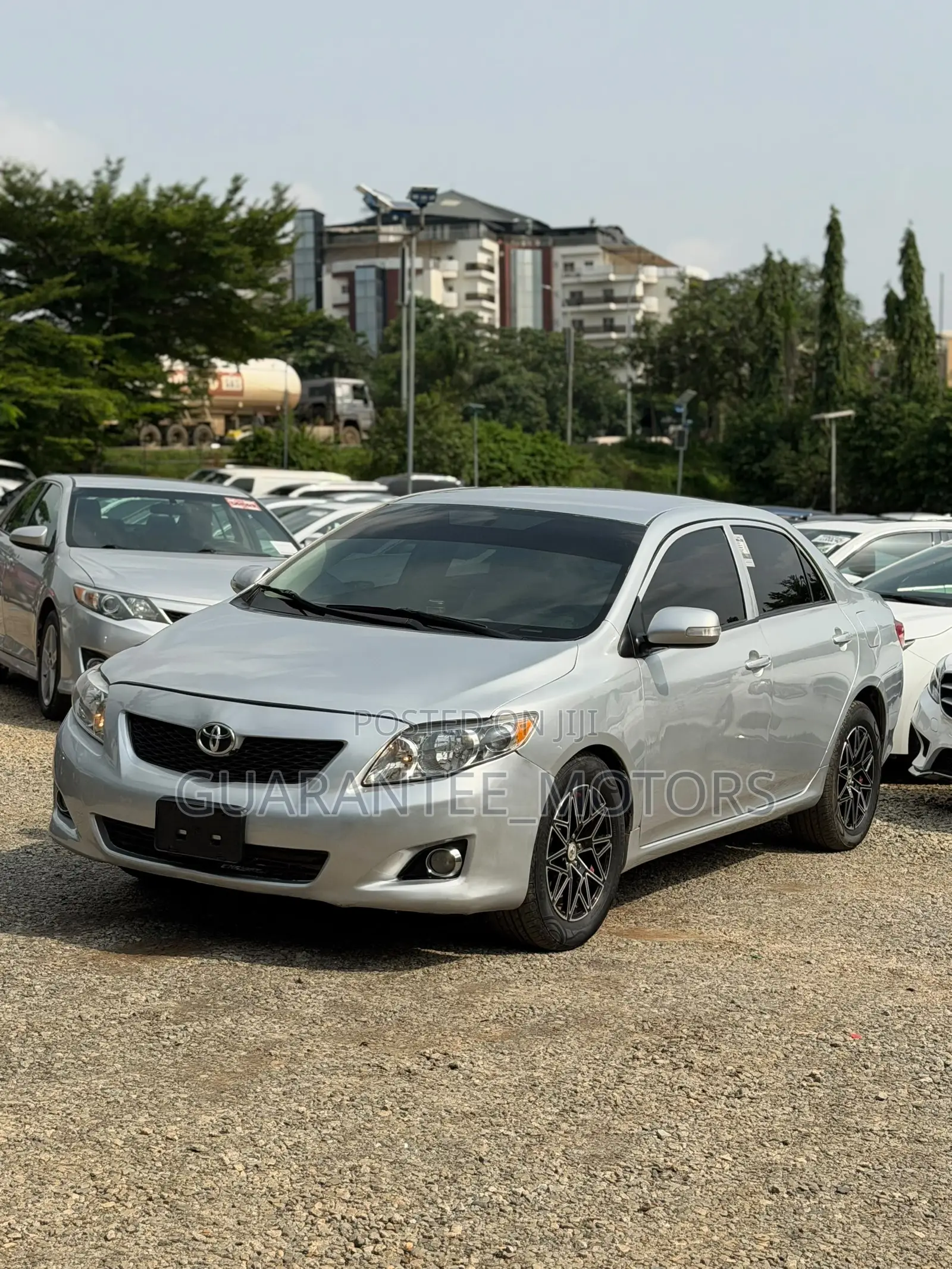 Toyota Corolla 2010 Silver