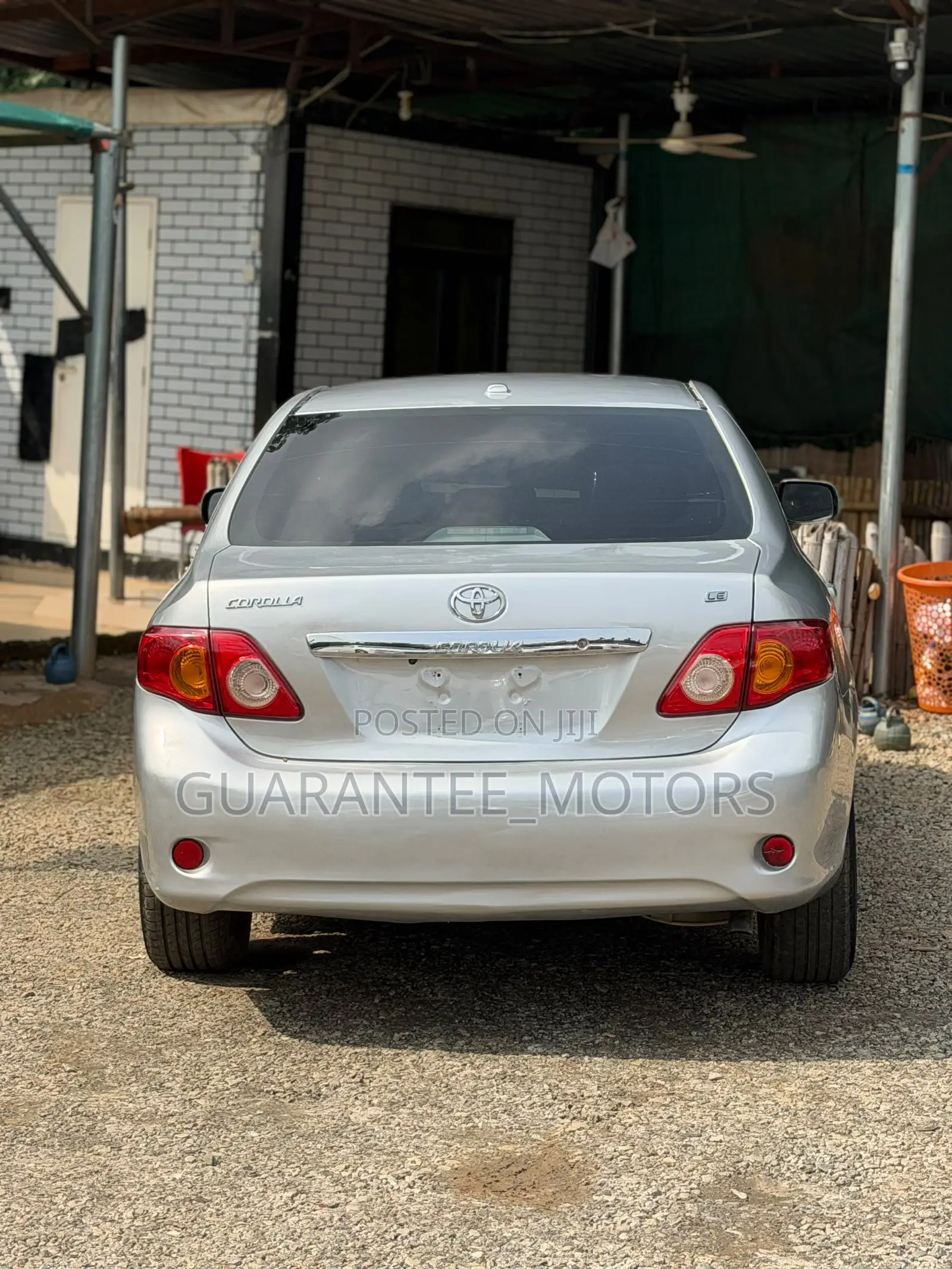 Toyota Corolla 2010 Silver