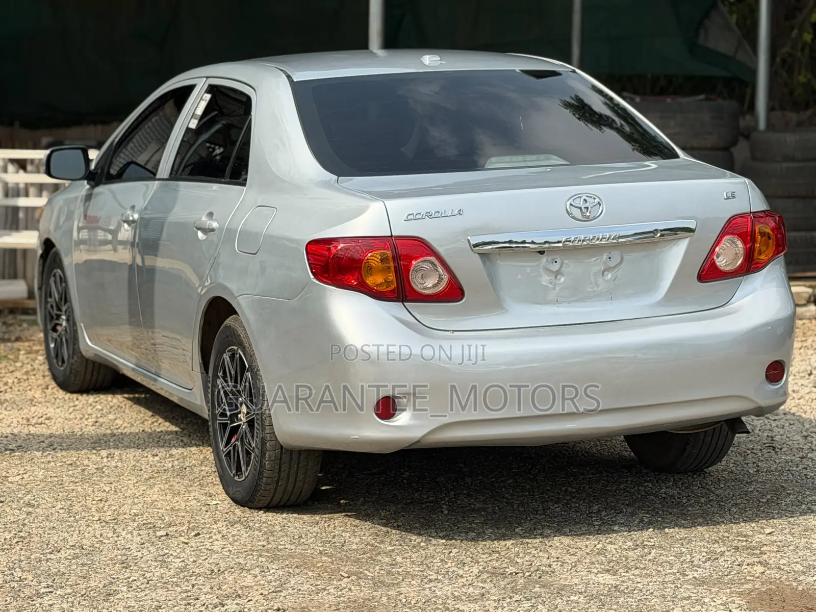 Toyota Corolla 2010 Silver
