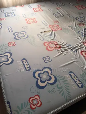 Queen Size Bed 6x6x10 Mouka Foam