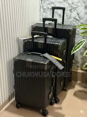 De J's Luggages
