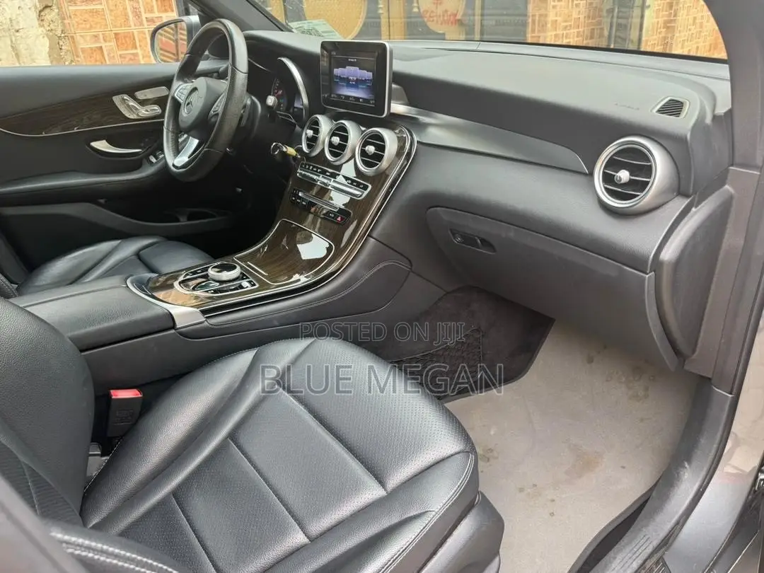 Mercedes-Benz GLC-Class 2018 Gray