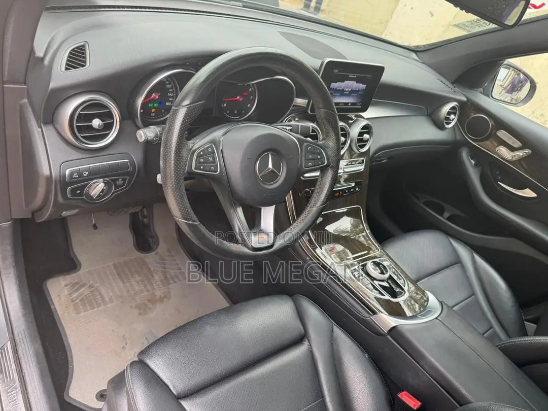 Mercedes-Benz GLC-Class 2018 Gray