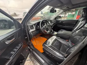 Toyota Highlander 2016 Black