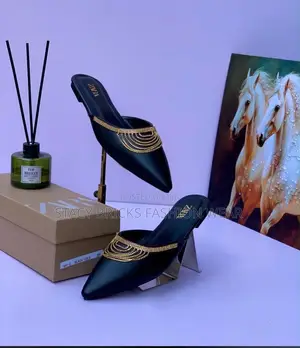 Zara Half Shoe Comes With Branded Box